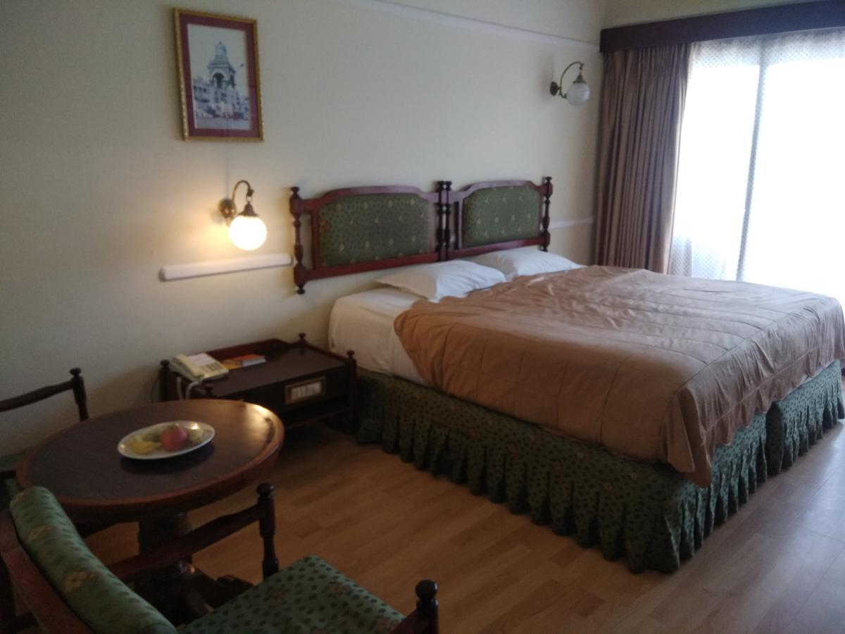 Lalitha Mahal Palace Hotel 5*